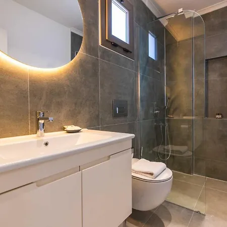 Evderhan Hotel *