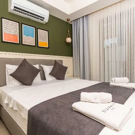 Hotel Evderhan *
